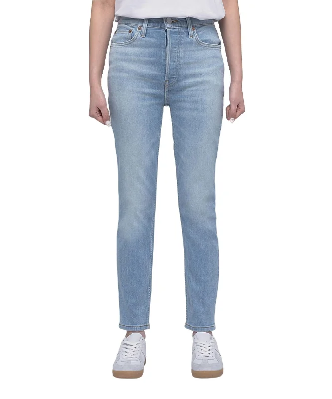 Trendy Women's Apparel 90's High-Rise Ankle Crop Jean In Costa Indigo