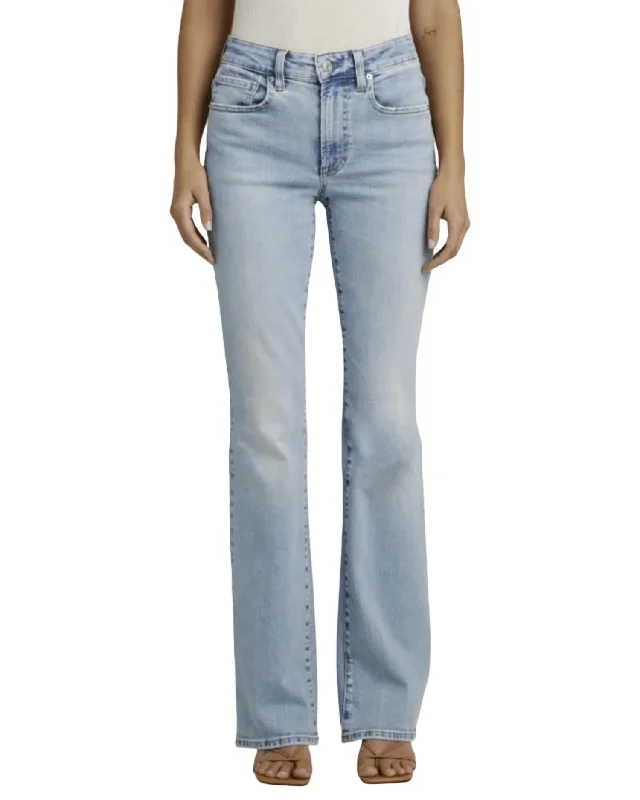 Plus Size Women Wear Women's Lark Raw Hem Flare Jeans In Avalanche