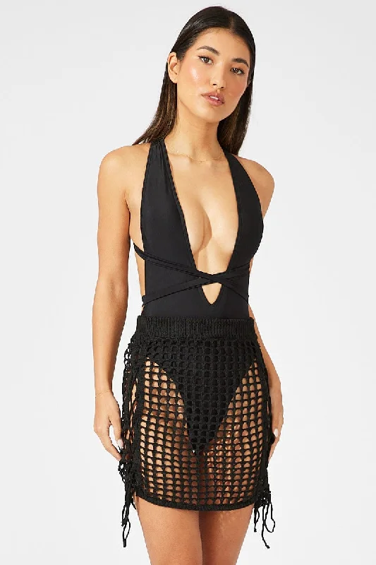 Women's Cozy Winter Attire Black Crochet Beach Mini Skirt
