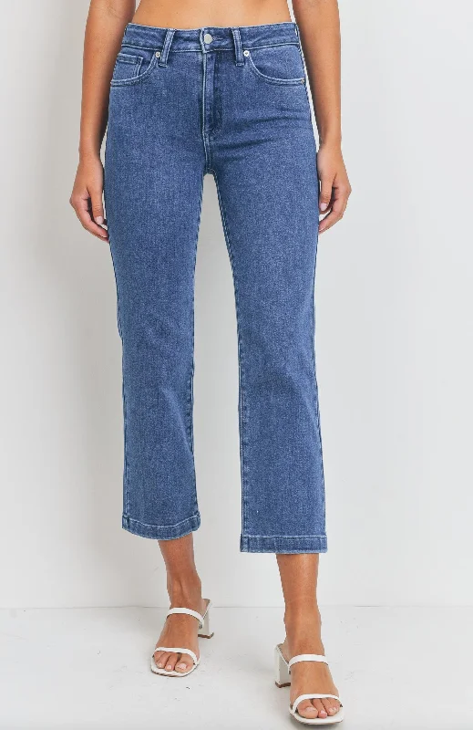 Affordable Women's Apparel Oakford Relaxed Straight Jean In Medium Denim