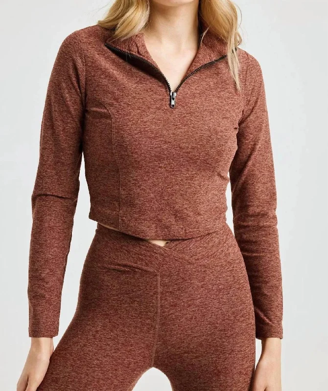 Style Upgrade Training Longsleeve Sweater In Red Rock