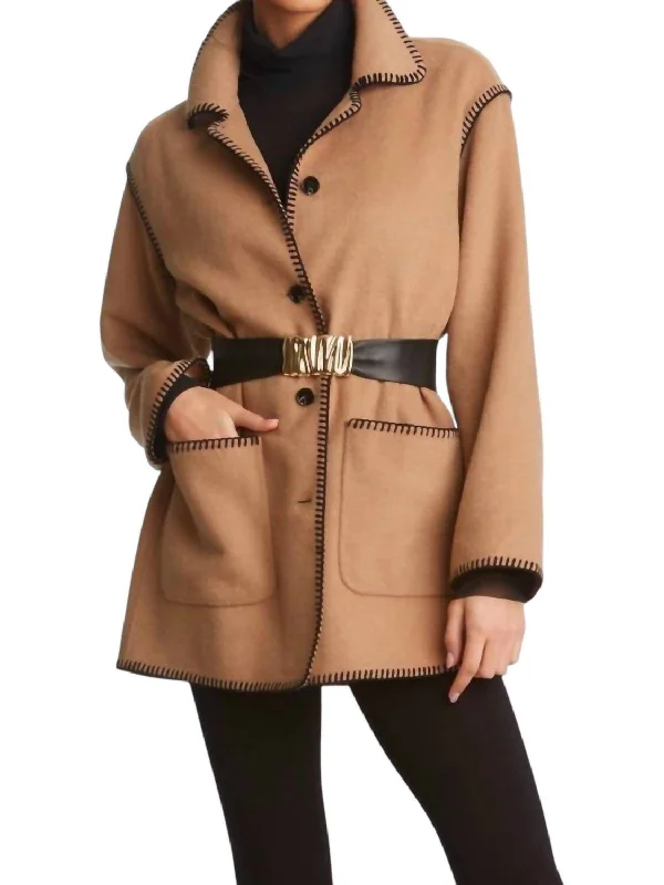 Women's Outdoor Attire Jacket With Embroidery In Camel/black