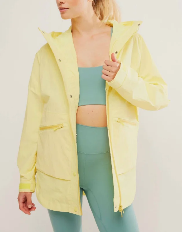 Women's Transitional Clothes Singing In The Rain Jacket In Pure Sunshine