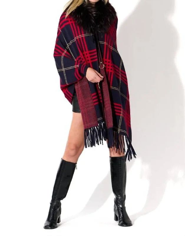 Women's Plus-Size Casual Outfit Plaid Cape With Fur Collar In Navy & Red