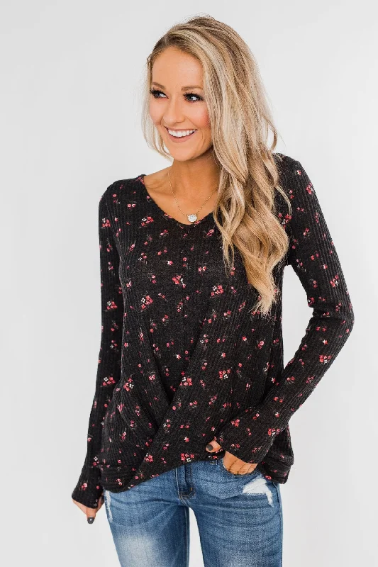 Style Steals You Don't Want To Miss Above The Rest Floral Twist Top- Black