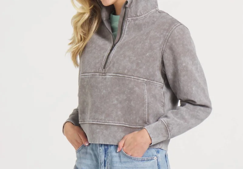 Trend Driven Wardrobe Seawash Half Zip Active Pullover In Midnight Gray