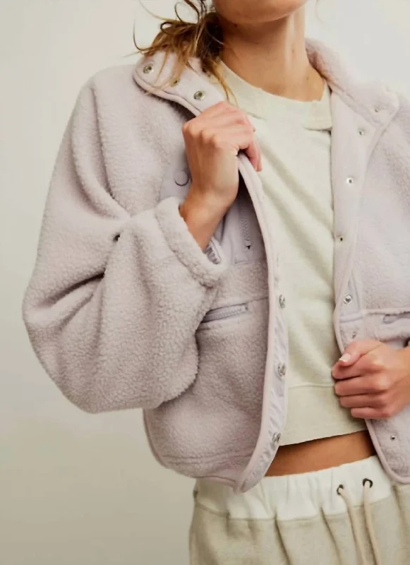 Effortless Chic for Women Hit The Slopes Jacket In Oyster