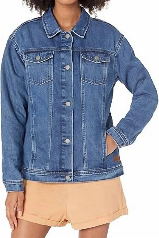 Stylish Women's Attire Mountain Roads Denim Jacket In Blue