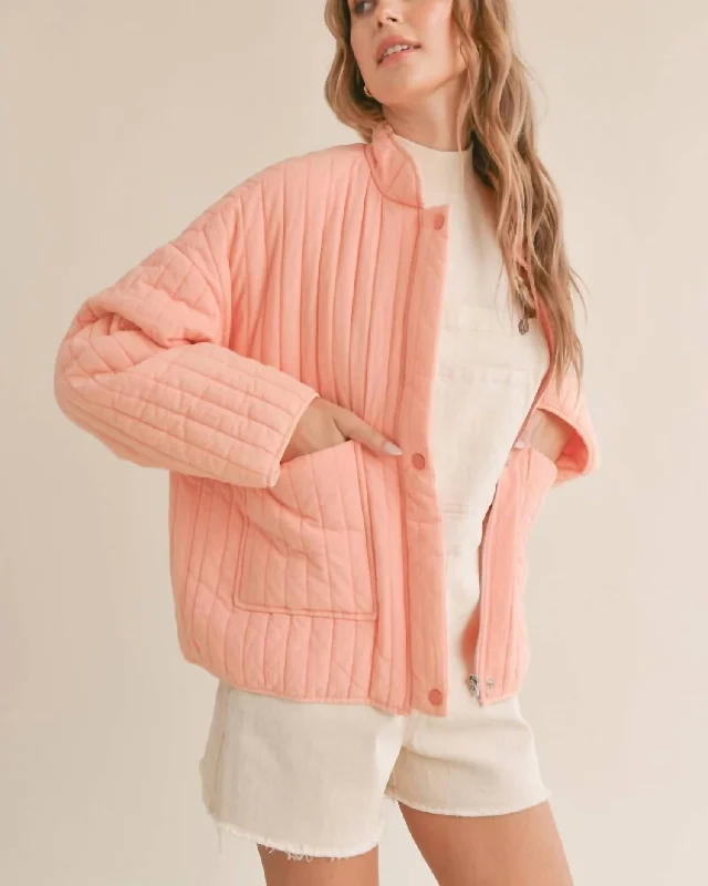 Women's Plus-Size Outfit Kora Quilted Jacket In Washed Coral