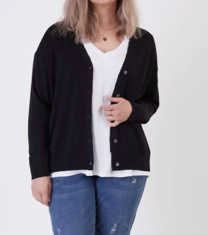 Elegant Simplicity Wardrobe Long Sleeve Fine Gauge Button Front Cardigan In Black