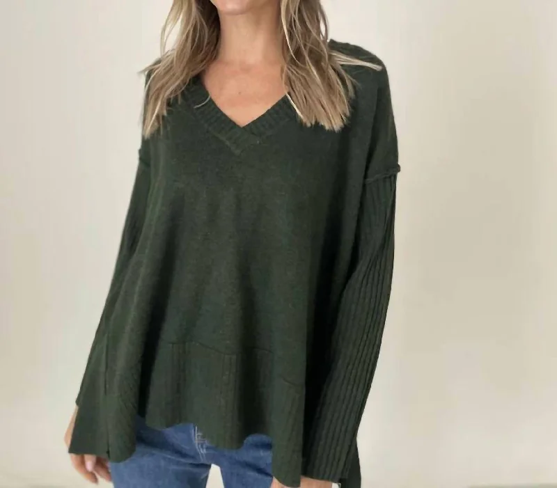 Elegant Simplicity Wardrobe Kenzie Oversized Ribbed Sweater In Hunter Green