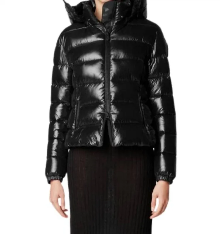 Women Apparel Women's Cosmary Hooded Puffer Jacket (Size 4 Is A Large) In Black