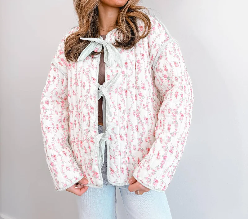 Women's Outfit For The Office Gracie Quilted Reversible Jacket In Cream/pink