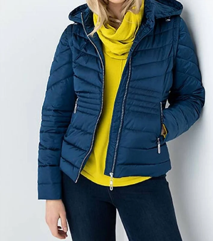 Fashionable Women's Clothing 2 In 1 Short Puffer Jacket In Marine