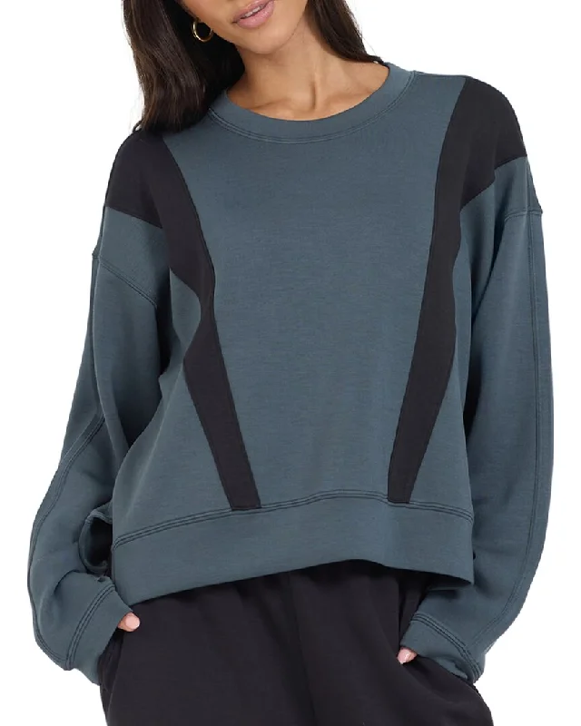 Alluring Design Vintage Havana Colorblock Cloud Fleece Insert Crew Top
