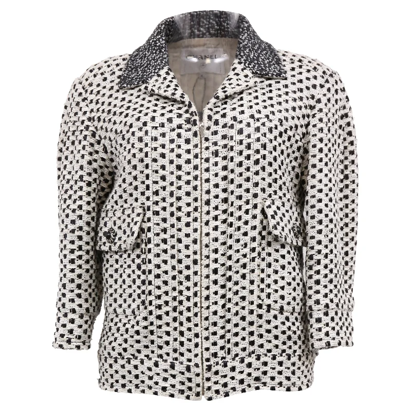 Versatile Style Wardrobe Chanel Polka Dot Zipped Jacket in Black And White Cotton Tweed