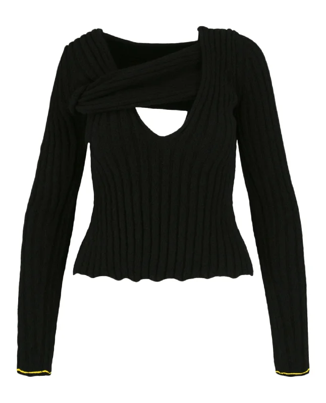 Fresh Styles, Fresh Deals Boucle Ribbed V-Neck Sweater