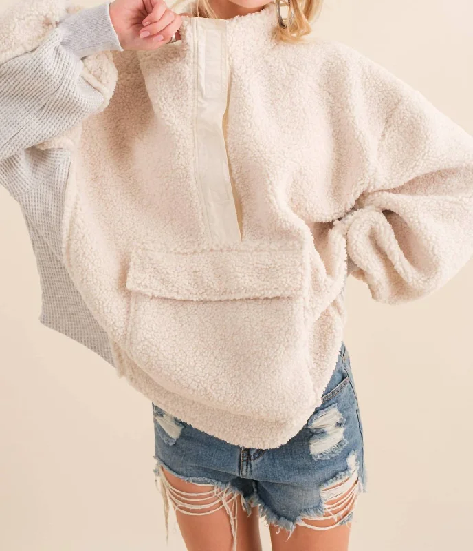 Affordable Fashion Clothing For Women Teddy Contrast Thermal Pullover Sweatshirt In Garish Gal Affordable Fashion Clothing For Women Teddy Contrast Thermal Pullover Sweatshirt In Garish Gal
