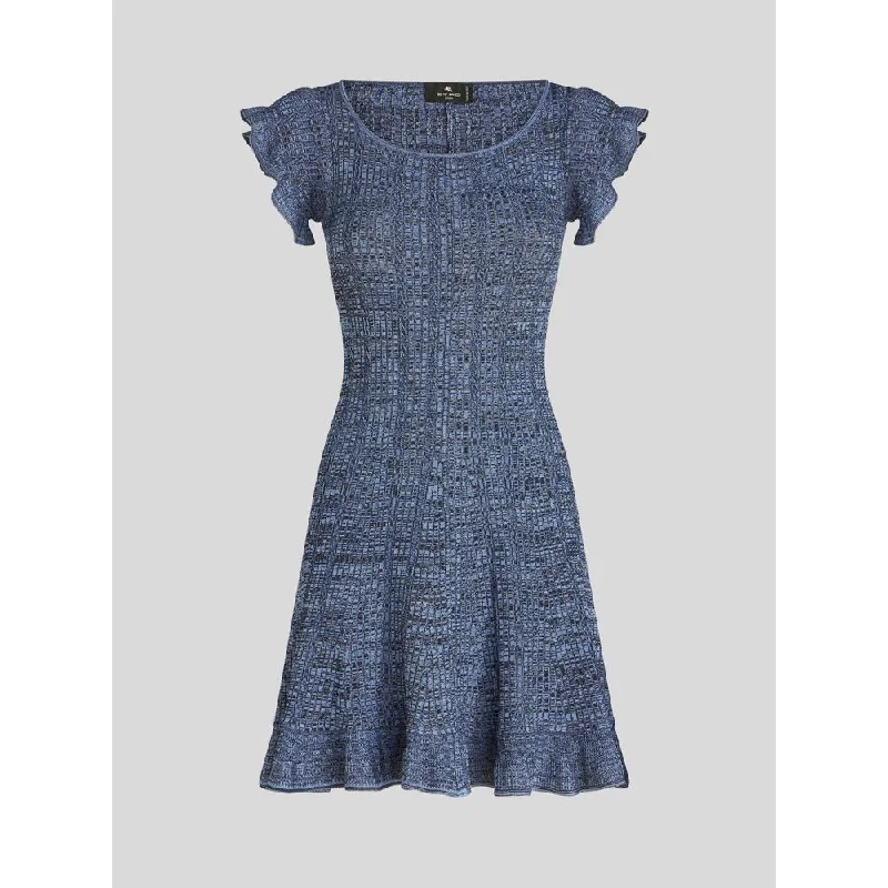 Casual Chic SHORT KNITTED DRESS