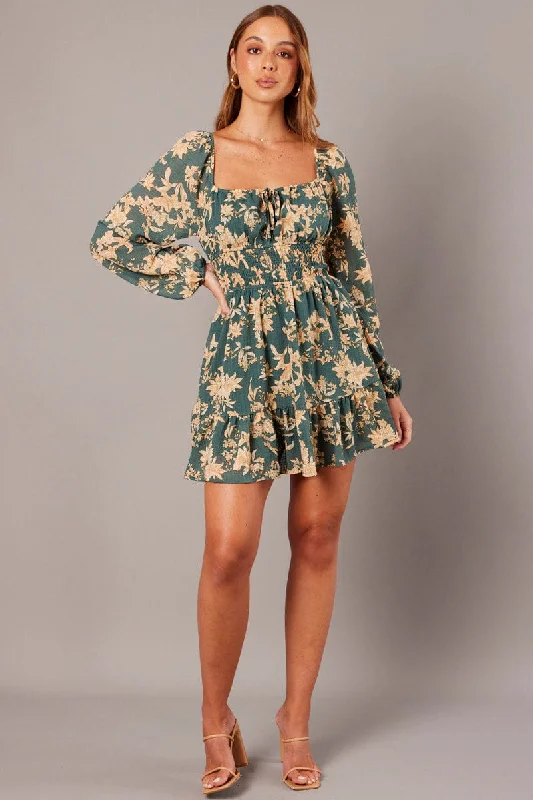 Women's Seasonal Clothing Green Floral Fit and Flare Dress Long Sleeve Ruched Bust