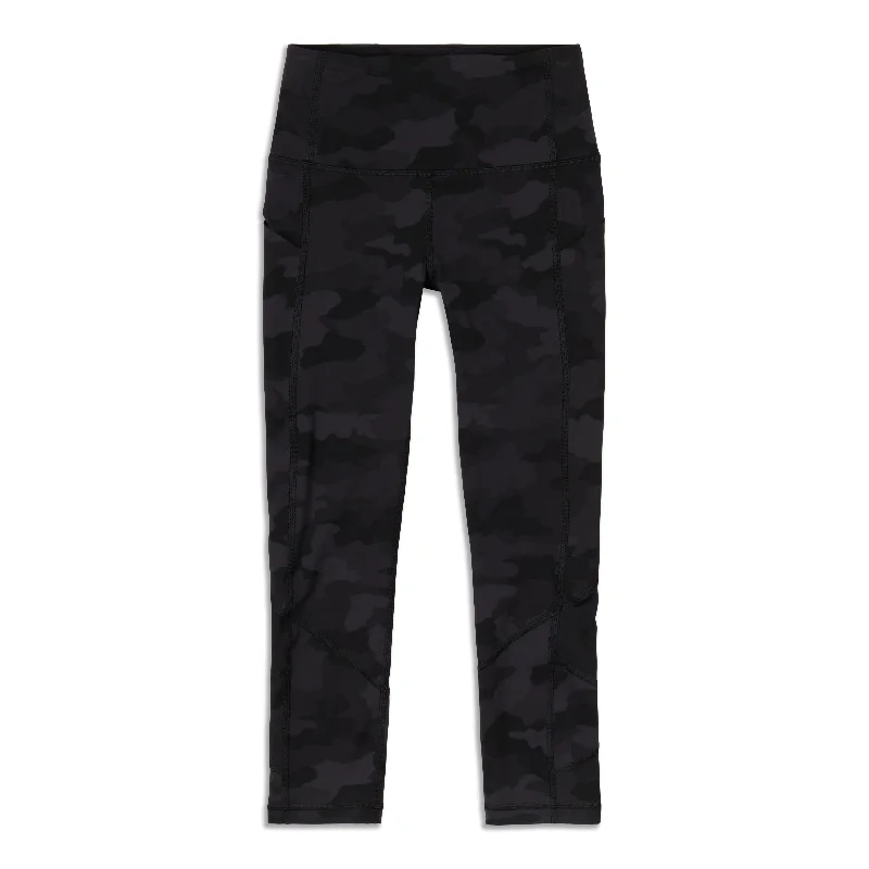 Trendy Women's Apparel for All Seasons Pace Rival High-Rise Crop - Resale