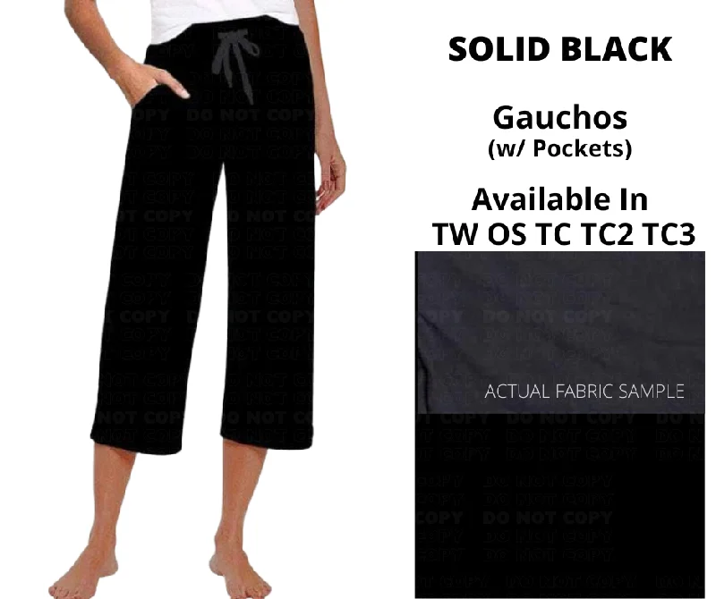 Charming Women's Holiday Apparel Solid Black Capri Gauchos