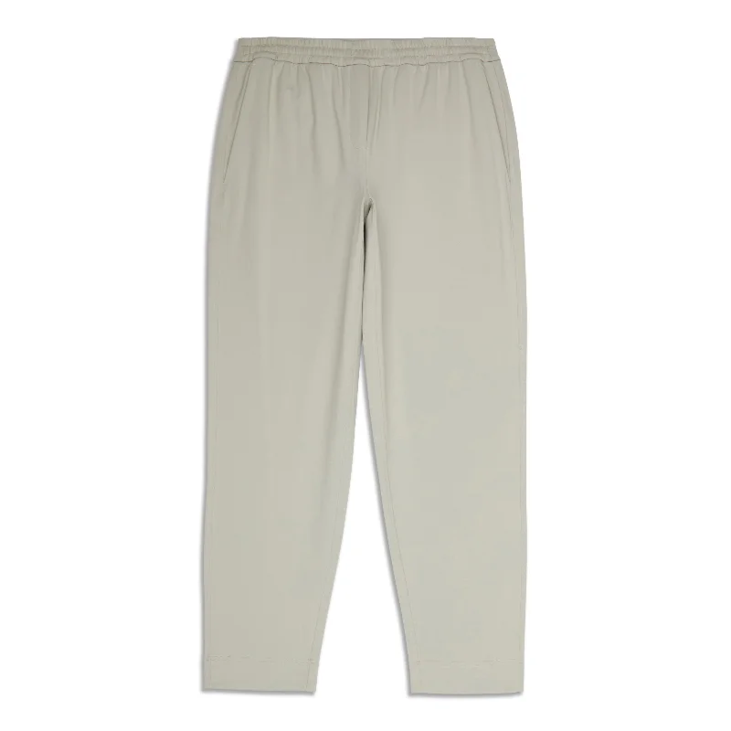 Fashionable Casual Tops Tapered-Leg Mid-Rise Pant 7/8 Length - Resale